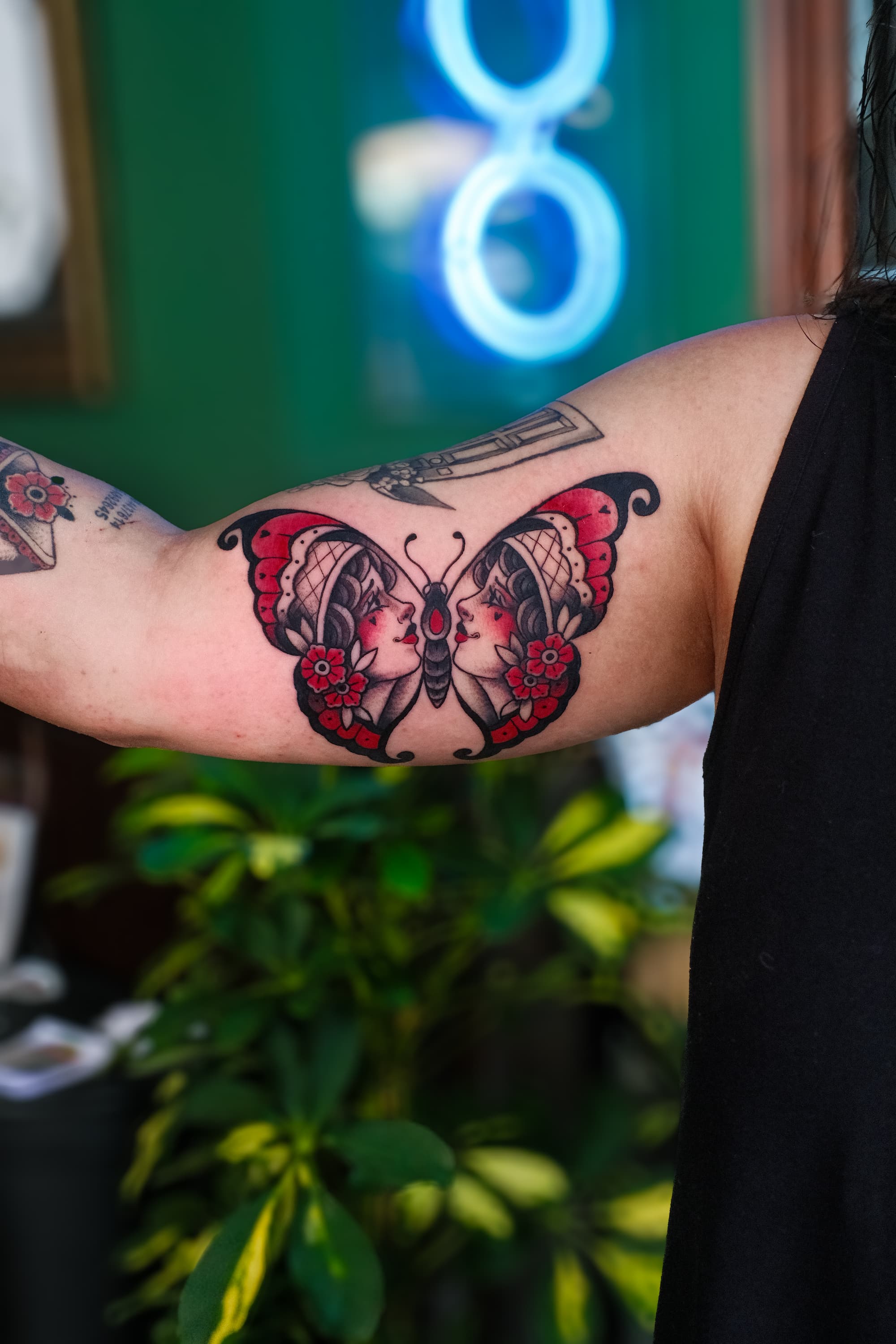 Tatuaje neotradicional 18