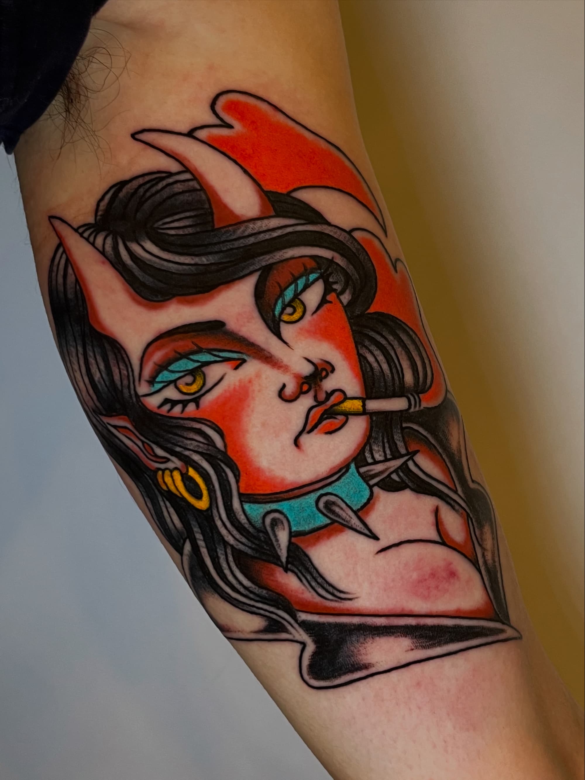 Lara Schild tatuaje 7